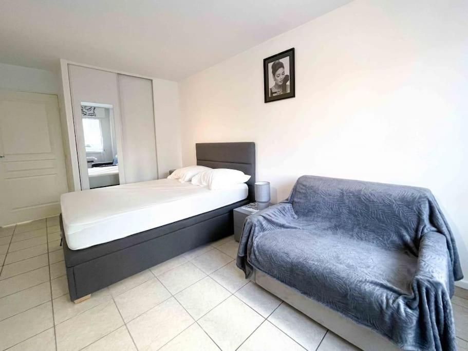 Modern One Bedroom Apartment In Cannes Extérieur photo