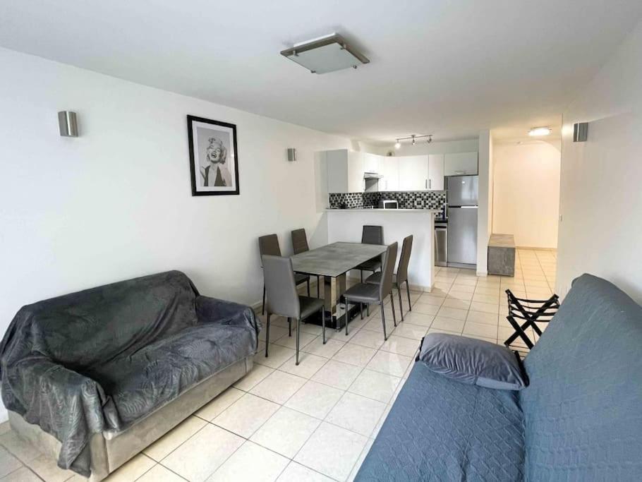 Modern One Bedroom Apartment In Cannes Extérieur photo