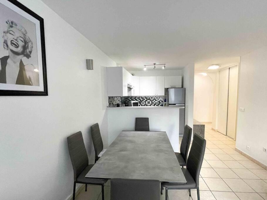 Modern One Bedroom Apartment In Cannes Extérieur photo